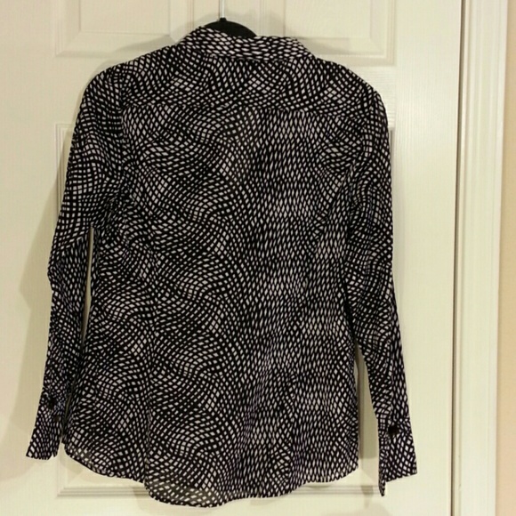 Express button down blouse - Picture 3 of 5